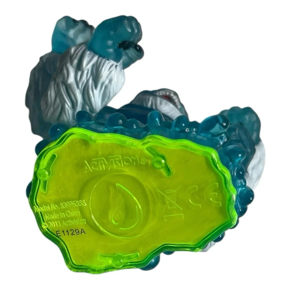 SKYLANDERS SPYROS ADVENTURE Empire of Ice Anvil Rain Slam Bam Shield Figures